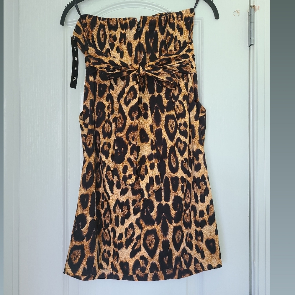 Dress - Picture 4 of 4
